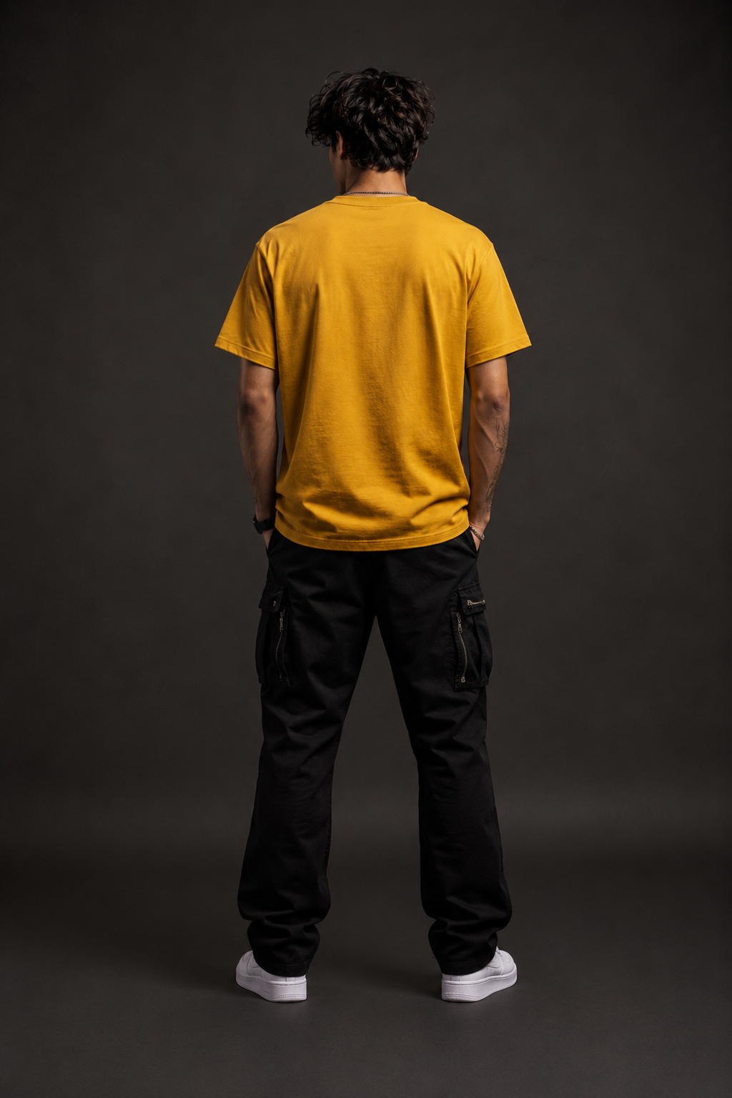 Never Look Back Classic Fit Graphic T-Shirt – Mustard Yellow